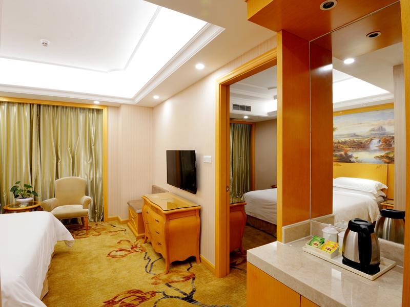 Vienna International Hotel Shenzhen Guangming Avenue Екстер'єр фото
